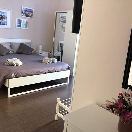 Le Suites Maor Gaeta Pokoj fotografie