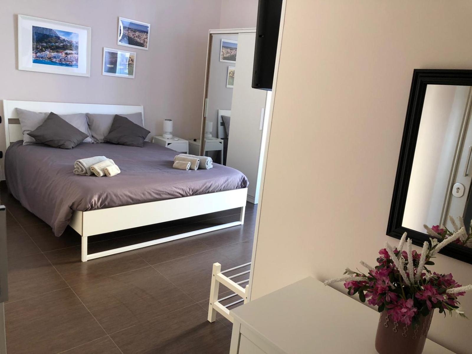 Le Suites Maor Gaeta Pokoj fotografie